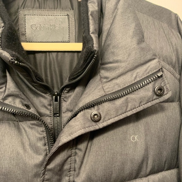 Never worn Gray Calvin Klein puffer coat - Picture 1 of 9